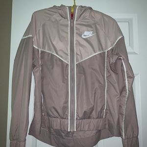 Nike wind breaker